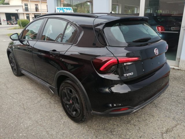 FIAT Tipo 1.5 Hybrid DCT 5 porte City Cross PREZZO REALE Immagine 3