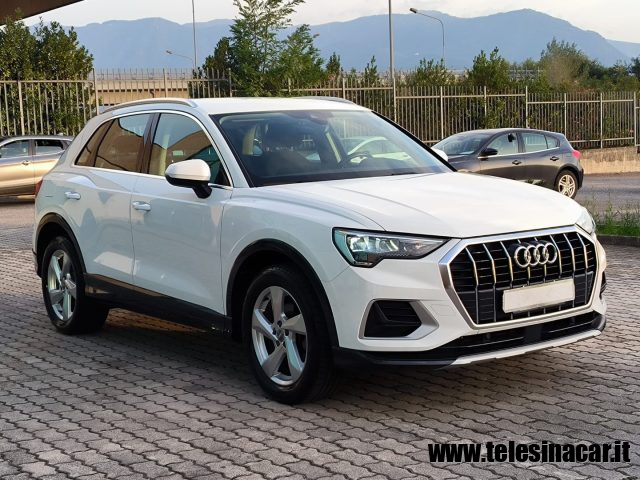 AUDI Q3 2.0 TDI S tronic Business Advanced Immagine 3