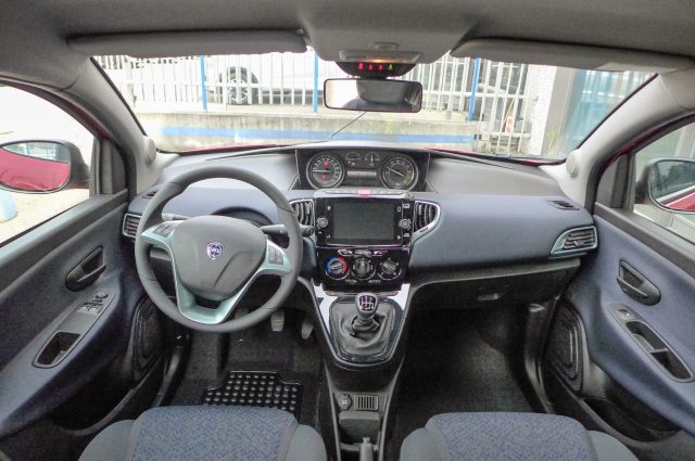 LANCIA YPSILON 1.0 FIREFLY 5 PORTE S&S HYBRID G - foto 10