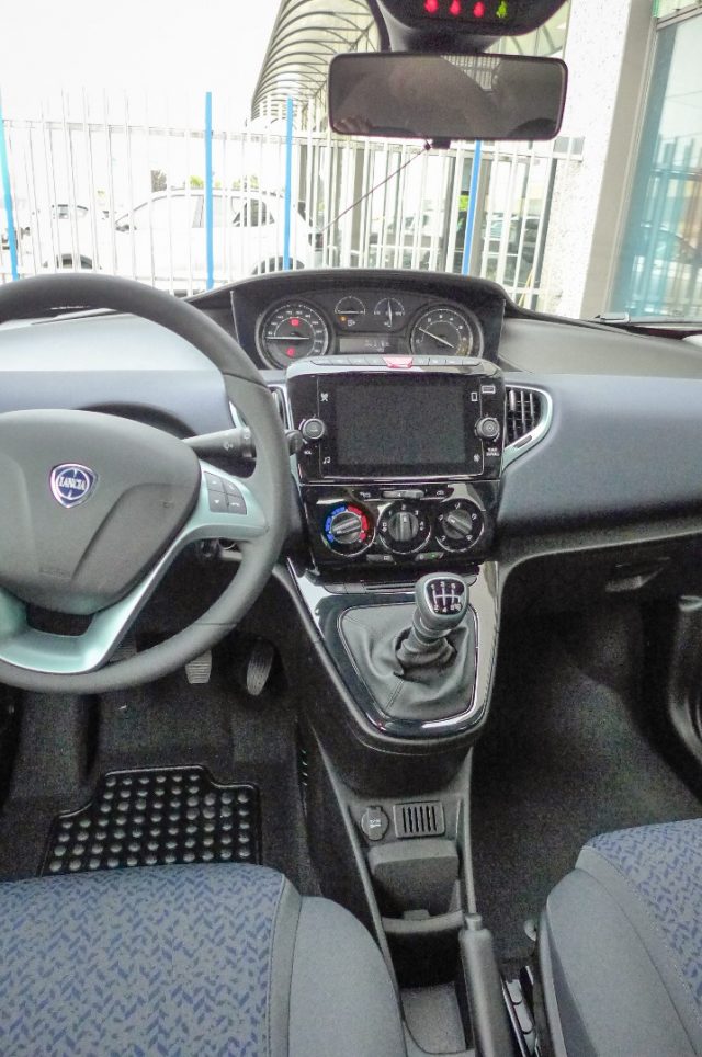 LANCIA YPSILON 1.0 FIREFLY 5 PORTE S&S HYBRID G - foto 12