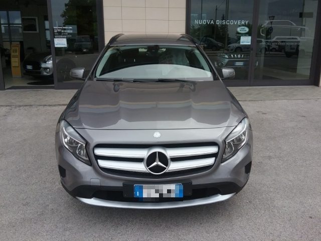 MERCEDES-BENZ GLA 220 RECANATI - d Automatic 4Matic Premium Immagine 1