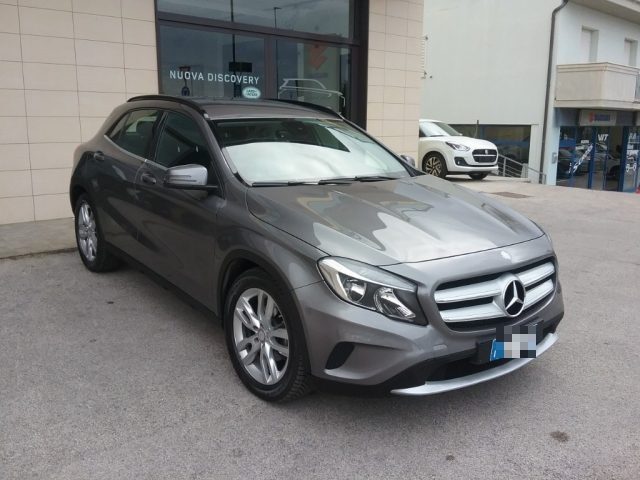 MERCEDES-BENZ GLA 220 RECANATI - d Automatic 4Matic Premium Immagine 2