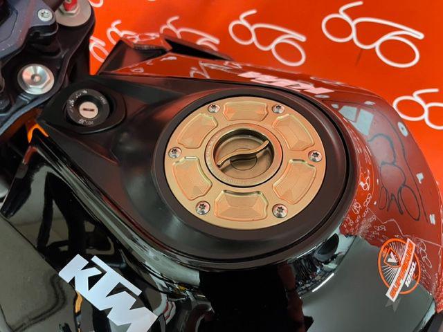 KTM 1290 Super Duke R R Immagine 3