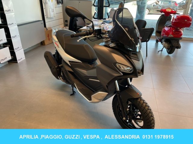 APRILIA SR 125 GT SPORT EURO 5 - NUOVO IN PRONTA CONSEGNA! Immagine 2