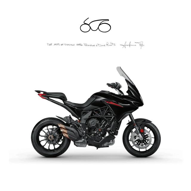 MV AGUSTA Turismo Veloce 800 R 2023 Immagine 0