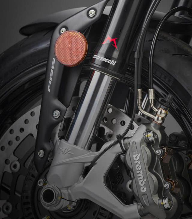 MV AGUSTA Dragster 800 R Immagine 3