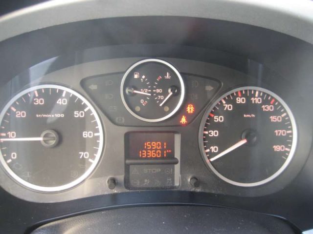 PEUGEOT PARTNER TEPEE 1.6 HDI 115 CV OUTDOOR - foto 11
