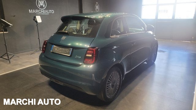 FIAT 500e Berlina 42 kWh Icon Immagine 4