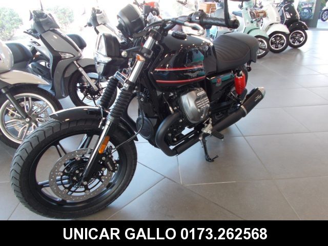 MOTO GUZZI V7 SPECIAL EDITION Immagine 3