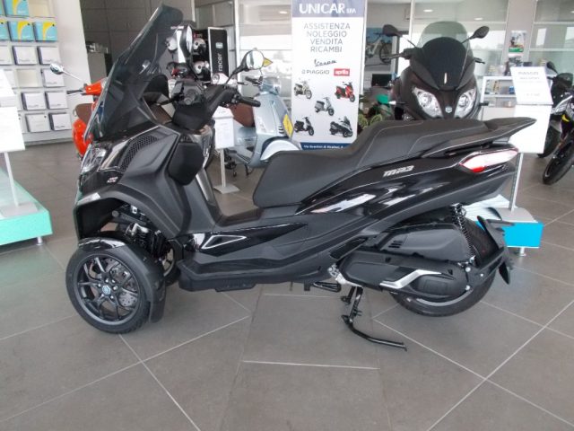 PIAGGIO MP3 MY 22 Immagine 0