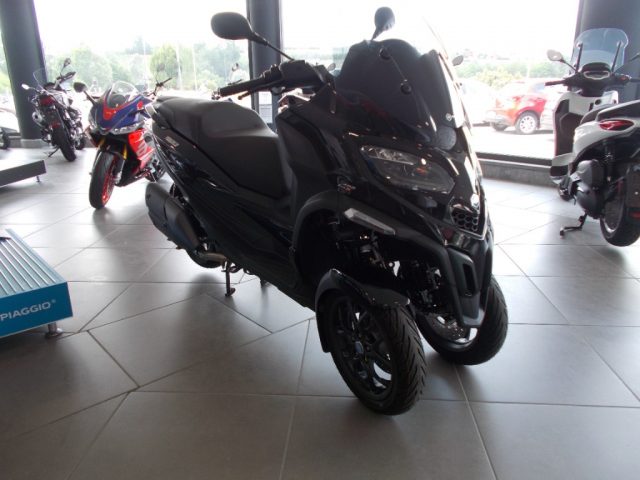 PIAGGIO MP3 MY 22 Immagine 3