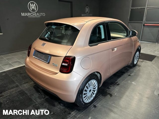 FIAT 500e Berlina 42 kWh Immagine 4