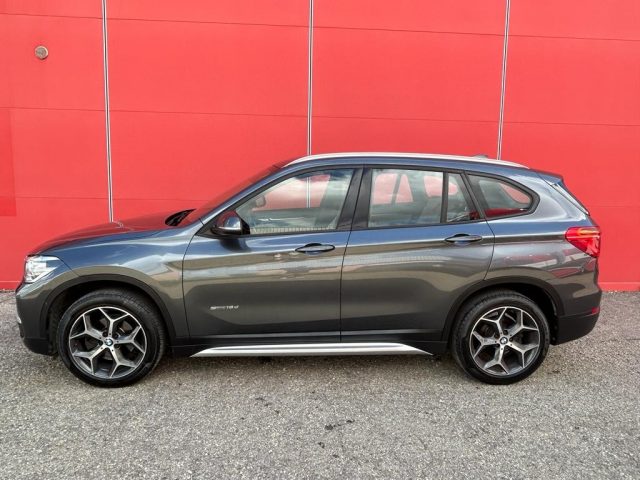 BMW X1 sDrive18d Business Immagine 3