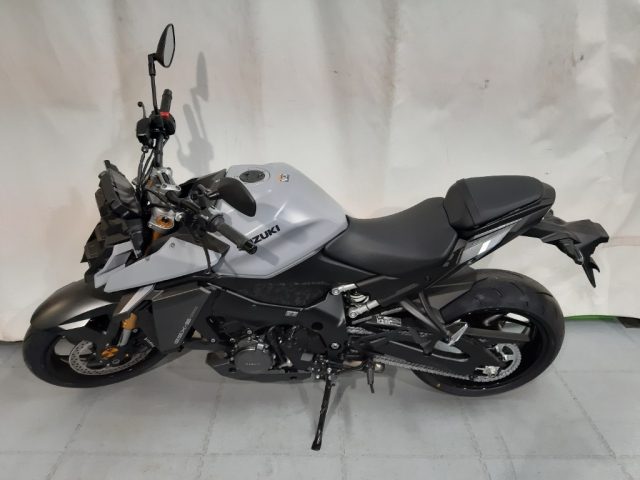 SUZUKI GSX S 1000 2023 EURO 5 Immagine 1