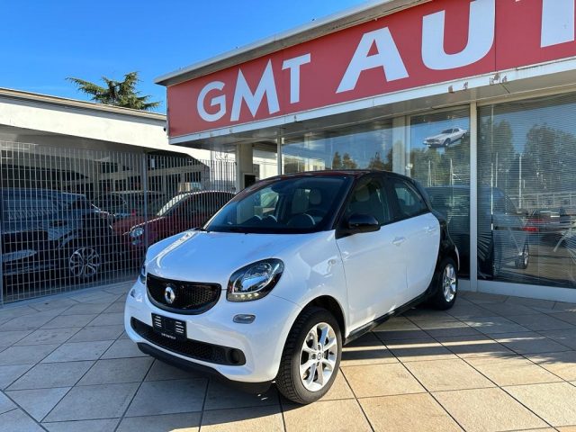 SMART ForFour 1.0 71CV NEOPATENTATI CERCHI IN LEGA Immagine 0