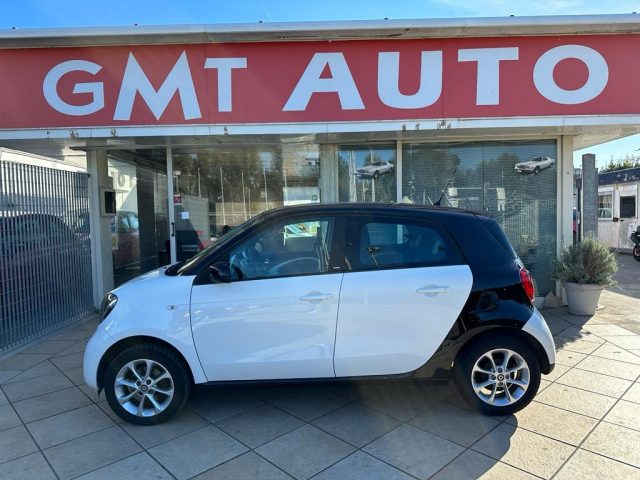 SMART ForFour 1.0 71CV NEOPATENTATI CERCHI IN LEGA Immagine 1