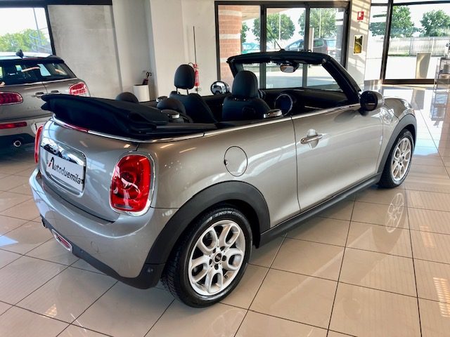 MINI Mini 1.5 Cooper Cabrio Navigatore  / Pelle Alcantara Immagine 3