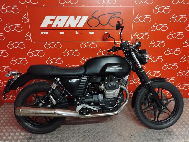 MOTO GUZZI V7 II Special Immagine 0