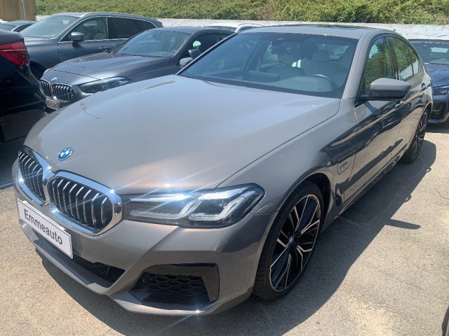 BMW 520 e Msport Immagine 0