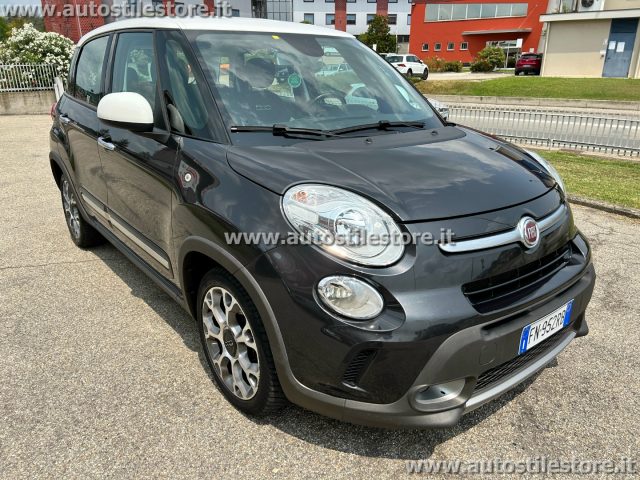 FIAT 500L 1.6 Multijet 120 CV Trekking Immagine 2