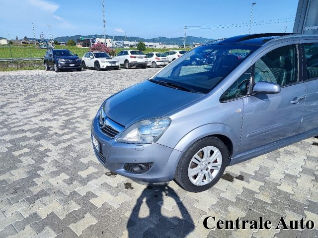 OPEL Zafira 1.6 16V VVT Cosmo Immagine 0