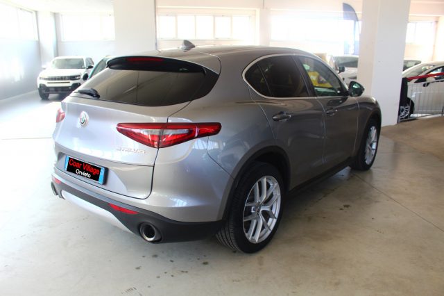 ALFA ROMEO Stelvio 2.0 Turbo 280 CV AT8 Q4 First Edition Immagine 3