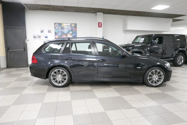 BMW 320 d cat Touring Eletta Immagine 2