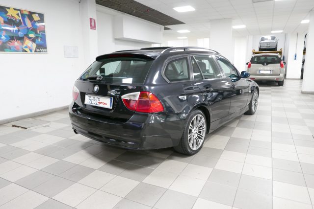 BMW 320 d cat Touring Eletta Immagine 3