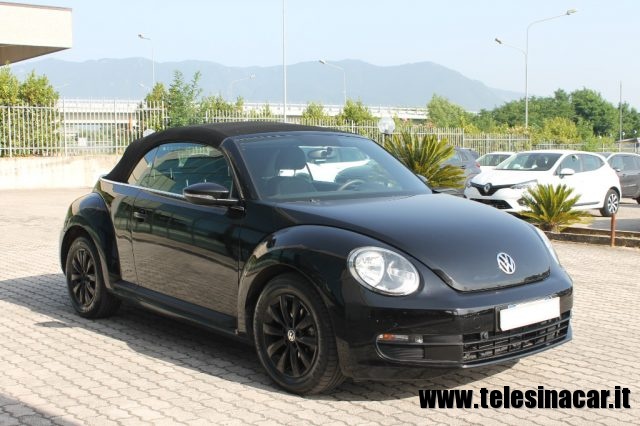 VOLKSWAGEN Maggiolino Cabrio 1.2 TSI Design Immagine 1