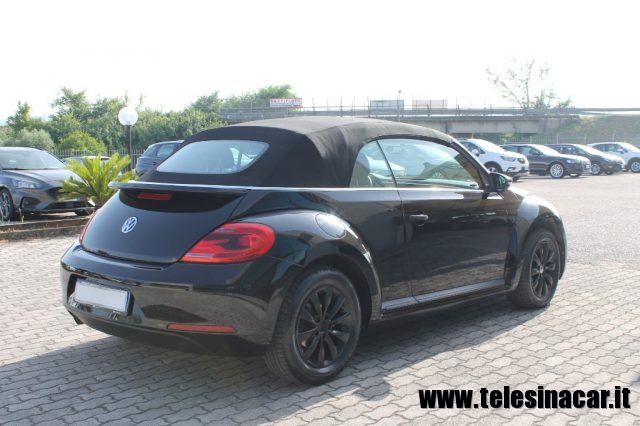 VOLKSWAGEN Maggiolino Cabrio 1.2 TSI Design Immagine 2