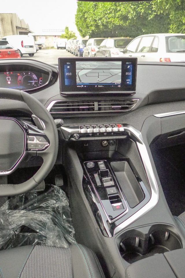 PEUGEOT 5008 BLUEHDI 130 S&S EAT8 ALLURE PACK - foto 12