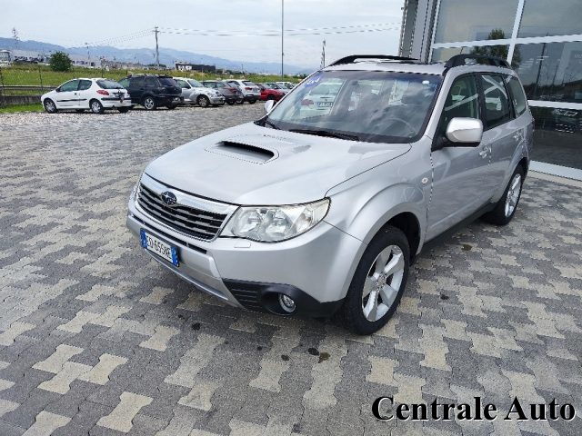 SUBARU Forester 2.0D X Comfort Immagine 0