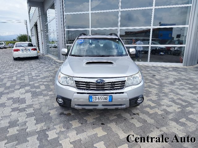 SUBARU Forester 2.0D X Comfort Immagine 1