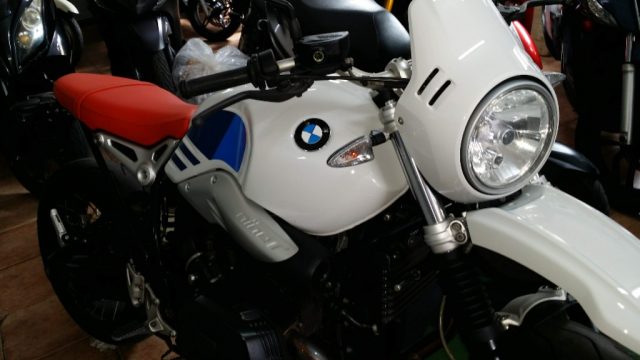 BMW R Nine T Bianco metallizzato