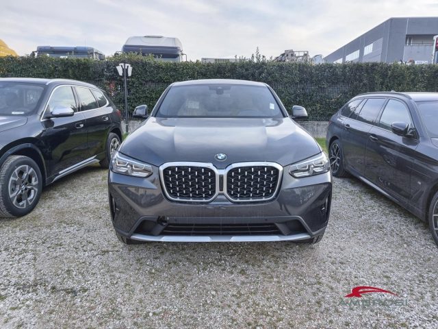 BMW X4 xDrive20d Connectivity Comfort package Immagine 4