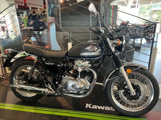 KAWASAKI W 800 2023 Immagine 0