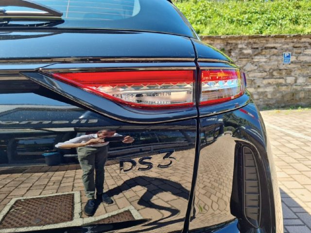 DS AUTOMOBILES DS 3 E-TENSE PERFORMANCE LINE - foto 21