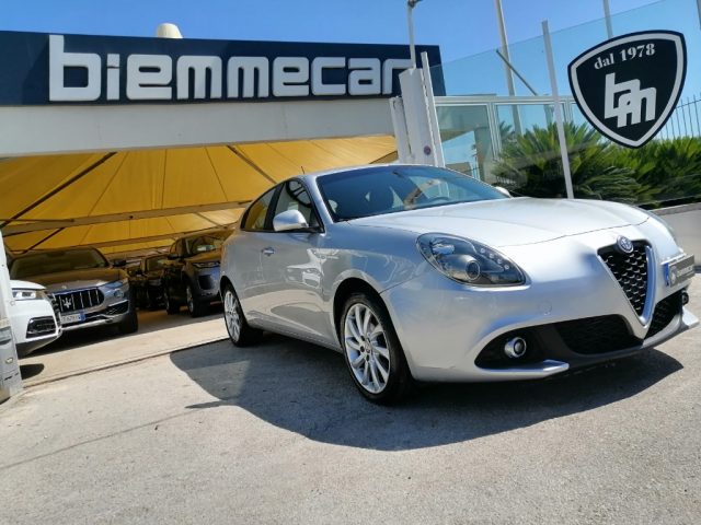 ALFA ROMEO Giulietta 1.6 JTDm 120 CV Tech Edition Immagine 0