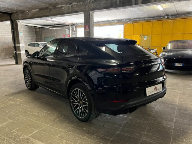 PORSCHE Cayenne Coupé 3.0 V6 E-Hybrid Immagine 3