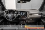 MITSUBISHI Outlander 2.0 2WD Blackline