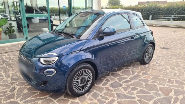 FIAT 500 Icon Berlina 42 kWh anche per NEOPATENTATI Immagine 0