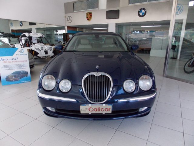 JAGUAR S-Type 2.5 V6 24V cat Executive Immagine 0