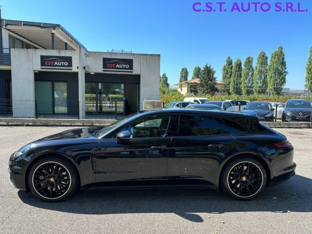 PORSCHE Panamera 3.0 4 Sport Turismo Immagine 4