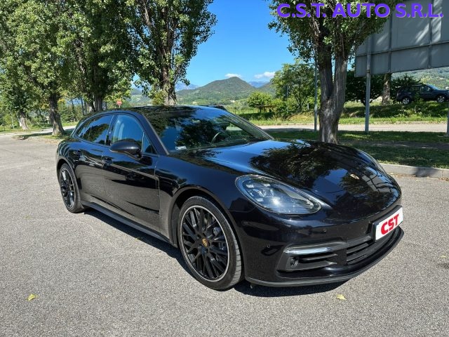 PORSCHE Panamera 3.0 4 Sport Turismo Immagine 2