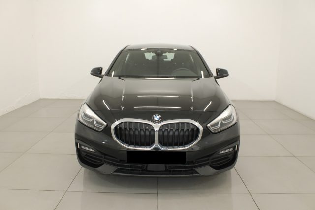 BMW 116 d DCT Sport Automatica Immagine 1