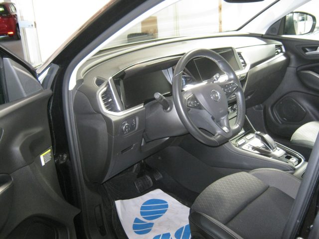 OPEL Grandland 1.5 diesel Ecotec aut. Business Elegance Immagine 4
