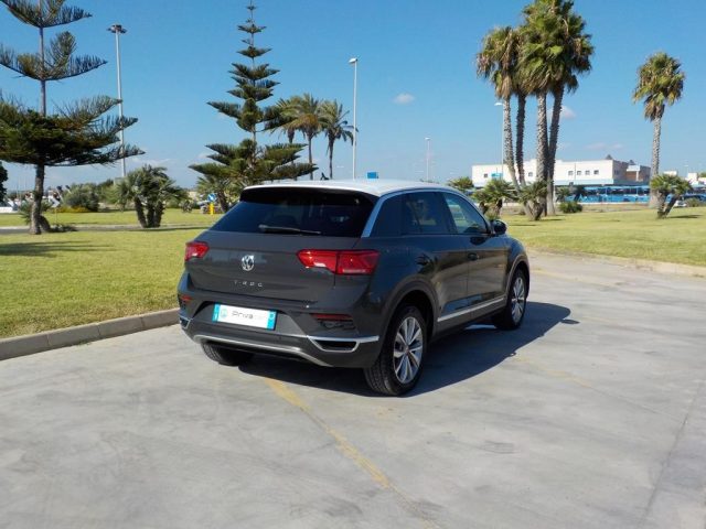 VOLKSWAGEN T-Roc 1.6 TDI SCR Advanced BlueMotion Technology Immagine 3