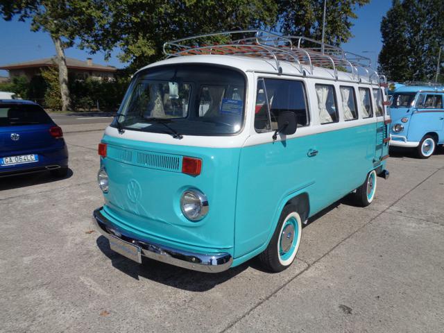 VOLKSWAGEN T2 KOMBI Immagine 0