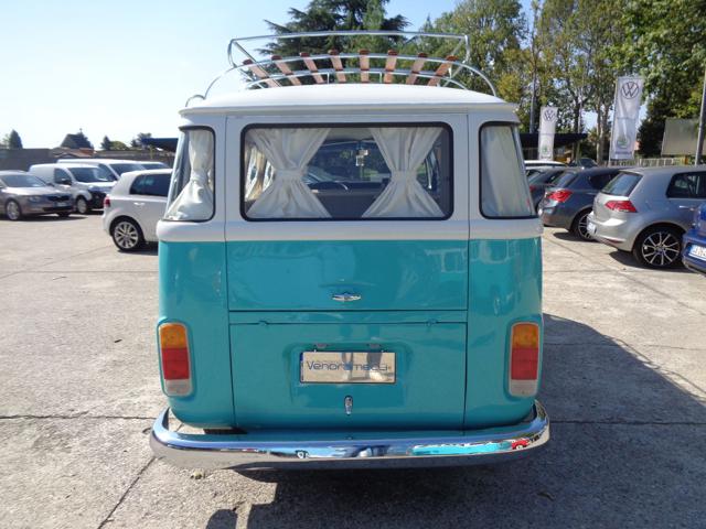 VOLKSWAGEN T2 KOMBI Immagine 3