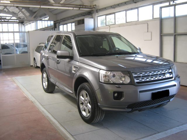 LAND ROVER Freelander 2.2 SD4 S.W. SE Immagine 0